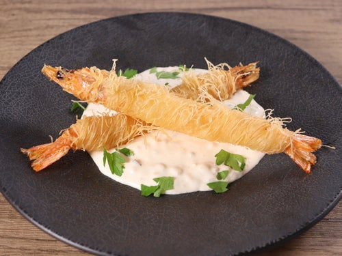 たっぷりタルタルで！カダイフ衣の海老フライ